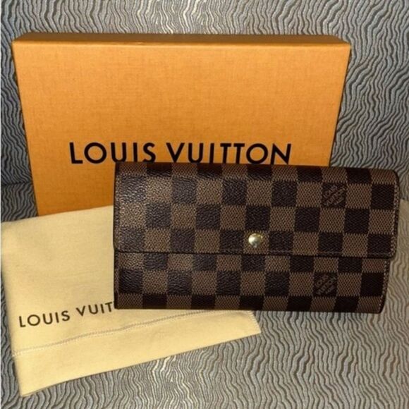 Authentic Louis Vuitton Damier Ebene Sarah Wallet International FUll set : Box - Picture 13 of 15